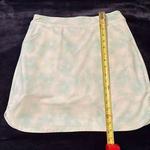 Women’s Peter Millar size S skort